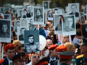 Москвичи, участвующие в проекте «Бессмертный полк», 9 мая пройдут по Красной площади