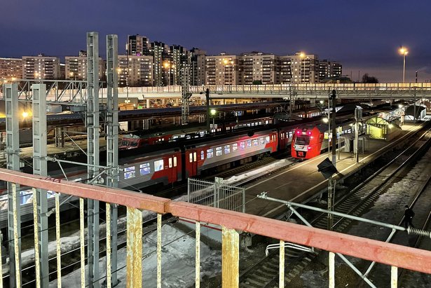 В начале апреля изменится расписание некоторых пригородных поездов МТППК