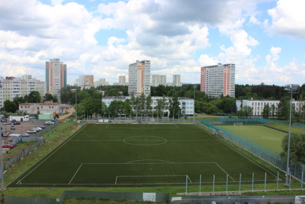 Футбольное поле в районе Старое Крюково планируют открыть в первом квартале 2022 года