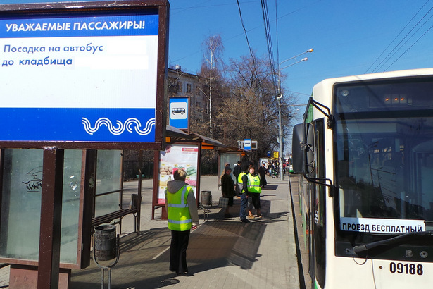 Автокомбинат внесет изменения в расписание и маршруты автобусов на Пасху и другие праздники