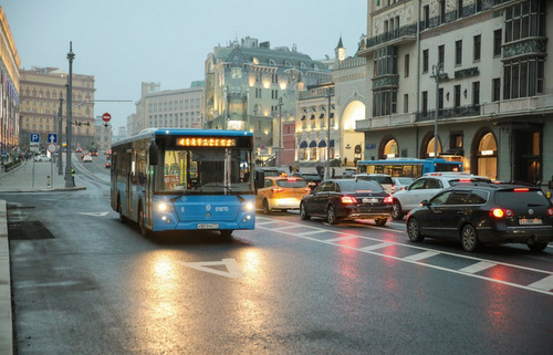 Новый автобусный маршрут связал 6 линий московского метро