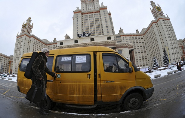 В Москве льготники будут бесплатно ездить на маршрутках