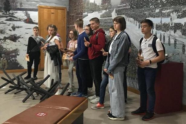 Шестиклассники школы №853 приняли участие в квесте в Музее Победы на Поклонной горе