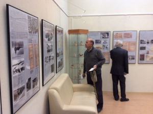 Жители Зеленограда интересуются выставкой о пленных немцах на восстановлении народного хозяйства СССР