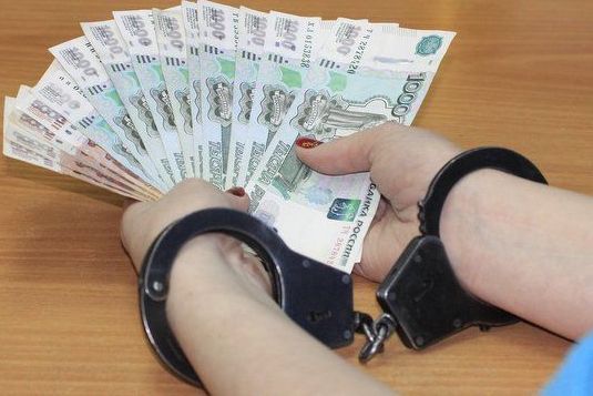 30-летняя жительница Зеленограда подозревается в присвоении свыше 100 тысяч рублей