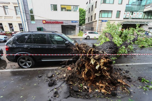 Депутат МГД рассказал как компенсировать причиненный стихийными бедствиями урон автомобилю