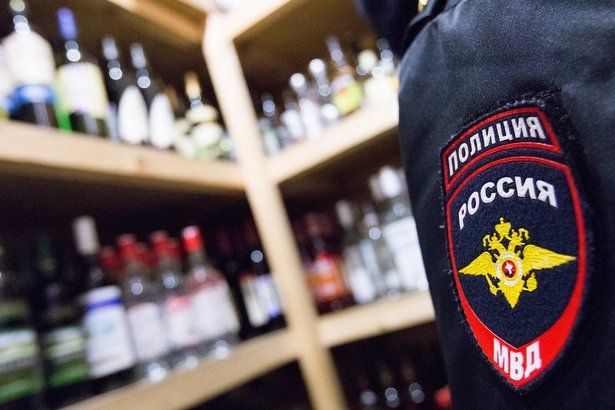 За продажу алкоголя подростку в отношении жительницы Зеленограда возбудили уголовное дело