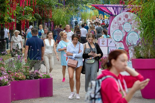 Конкурс любительских цветников охватит 1475 площадок по всей Москве