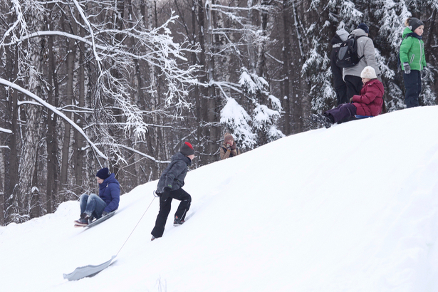Активные семьи Зеленограда предпочли подвижные игры на снегу