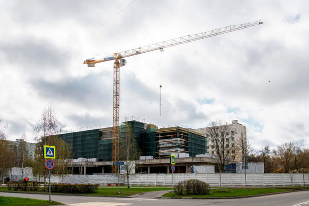 На базе городских больниц идет строительство шести скоропомощных комплексов – Собянин