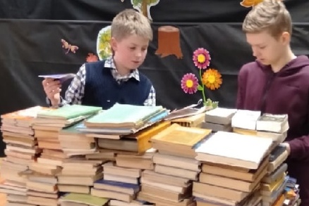 На базе Зеленоградского дворца творчества детей и молодёжи прошла акция «Дарите книги с любовью»