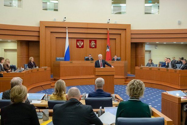 Собянин ответил на сложные вопросы депутатов Мосгордумы