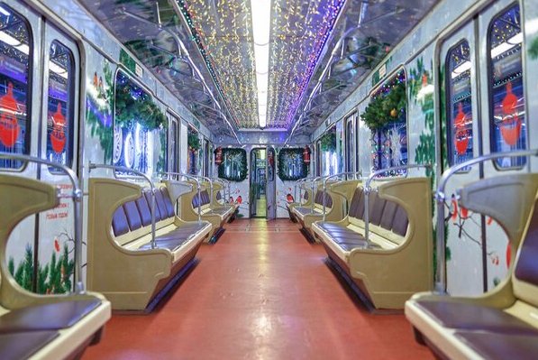Работу транспорта продлят в рождественскую ночь для удобства москвичей