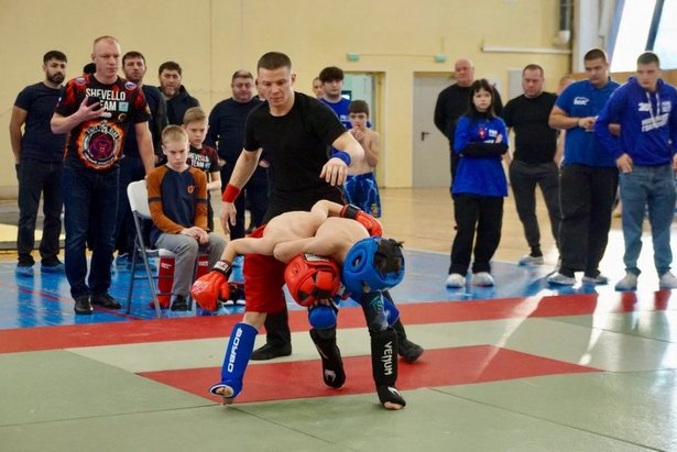 Юные бойцы Москвы и Подмосковья провели захватывающие поединки в Старом Крюково