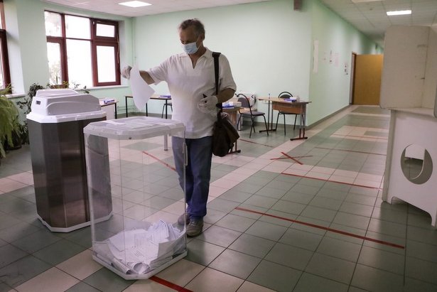 Наблюдатели отмечают легитимность хода голосования по Конституции в Москве