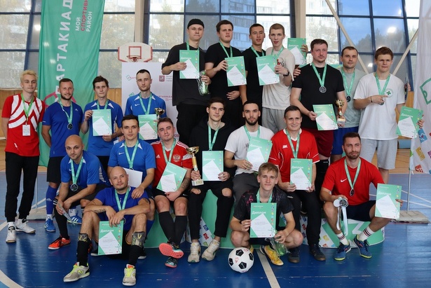 Команда района Старое Крюково стала призером окружных соревнований по мини-футболу