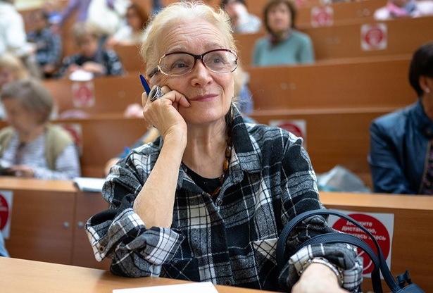 Зеленоградских долголетов приглашают обучиться новой востребованной профессии