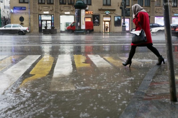 Аномальная погода в Москве: на смену ливню придет мороз