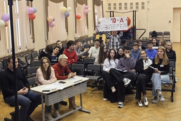 Старшеклассники школы Старого Крюково состязались в ораторском искусстве