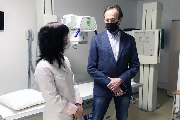 Зеленоградский префект осмотрел медицинский центр «Аксис» в «Миландре»