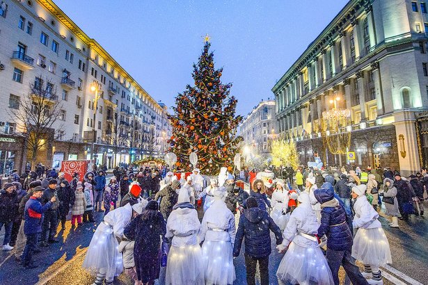 Собянин: Мероприятия посвященные Новому году посетили 12,6 млн. человек