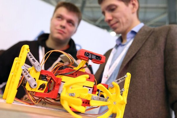 Команды детских технопарков Москвы примут участие в чемпионате по робототехнике — Сергунина