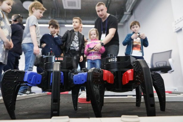 В московских технопарках проведут мастер-классы для школьников