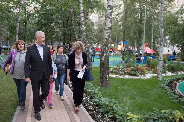 В текущем году в программу благоустройства включено 3520 московских дворов