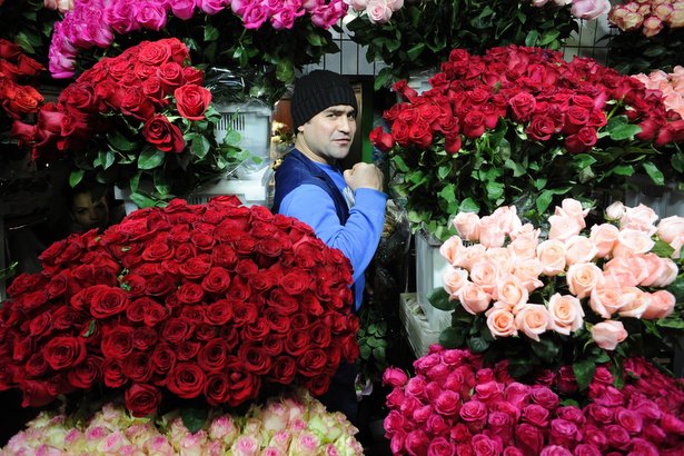 В Москве откроется более 1700 точек продажи цветов к 8 Марта