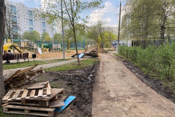 Во дворе у корпуса 930 обновят детские и спортивные площадки