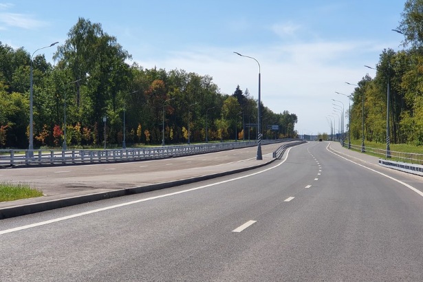 Собянин открыл автодорогу «Марьино-Саларьево»