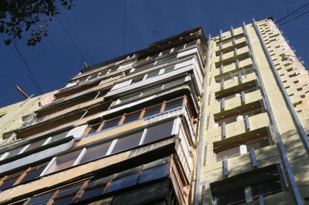 В восьми жилых домах района Старое Крюково проводится капитальный ремонт