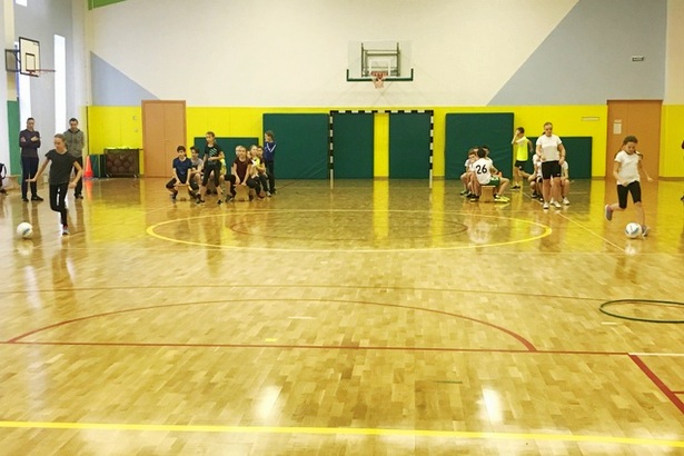 Команда школы № 853 победила в Зеленоградском этапе соревнований по подвижным играм