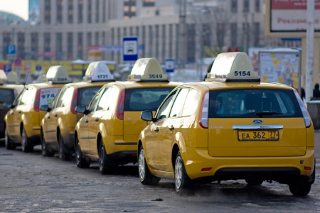 Большинство московских таксистов не поддержало забастовку
