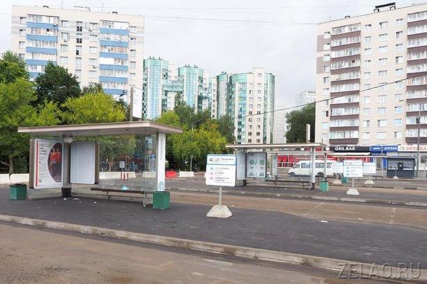 Компенсационный автобус начал бесплатно перевозить пассажиров с Крюковской на Привокзальную площадь и обратно