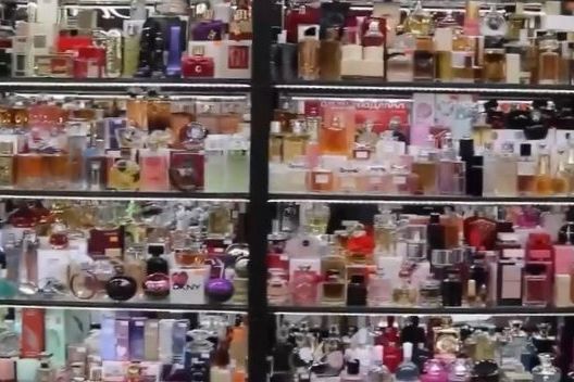 Полиция Зеленограда пресекла торговлю контрафактной парфюмерией