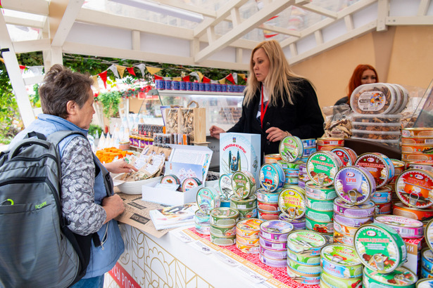 Собянин: Более 300 брендов продуктов питания из 70 регионов представлено на фестивале «Вкусы России»