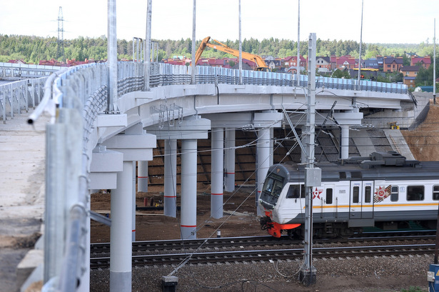 Завершилась реконструкция ж/д переезда на 36 км Киевского направления МЖД