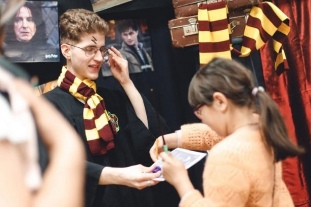 Библиотека приглашает ребят на встречу "По следам Гарри Поттера"