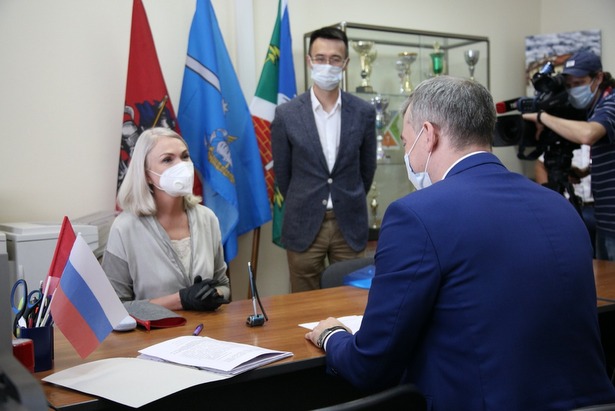 Ирина Белых подала документы для выдвижения кандидатом в депутаты ГД