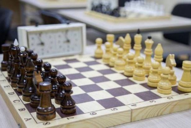 Любителей шахмат приглашают на мастер-класс «Ход конем»
