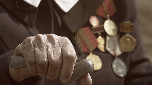 По инициативе ЕР размер матпомощи московским ветеранам войны был увеличен в два раза 