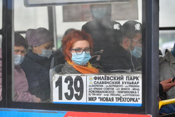 Власти Москвы оштрафовали более 160 тыс нарушителей антиковидных мер
