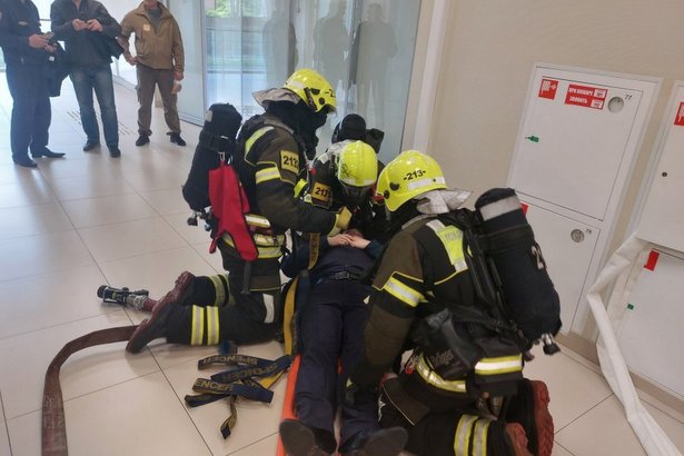 В Торговом центре «Зеленоградский» прошел мастер-класс по пожарной безопасности