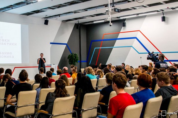 Ефимов сообщил о запуске сервиса по автоматическому подбору мер поддержки предпринимателей