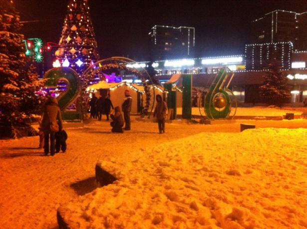 Фестиваль «Путешествие в Рождество» на площади Юности будет радовать зеленоградцев до воскресенья 