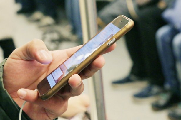 Мобильное приложение  поможет отслеживать изменения на портале госуслуг