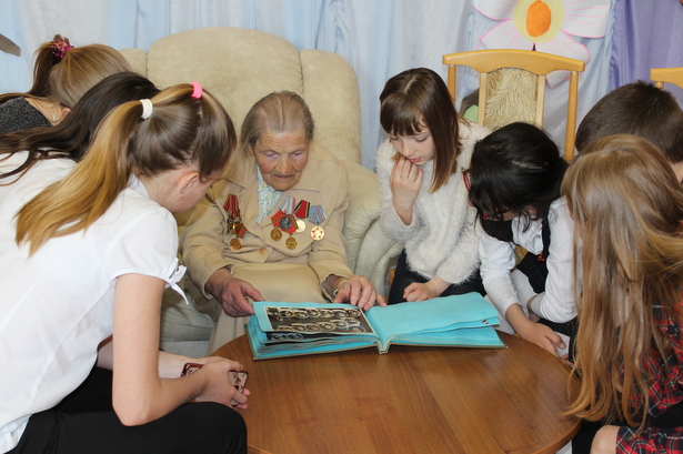 В Центре социального обслуживания “Зеленоградский” работает программа “Детско-родительский университет”