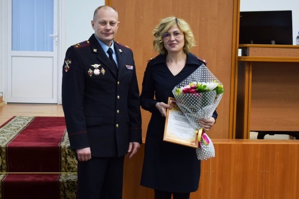 В УВД Зеленограда сотрудники ОДиР получили поздравления с профессиональным праздником
