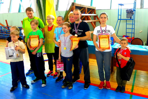 Семья из Старого Крюково заняла призовое место в окружных соревнованиях «Весенние забавы»